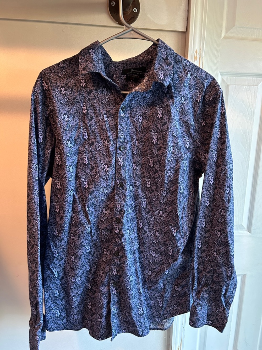 Marc Anthony Men’s Navy Blue Floral Button-Down Shirt